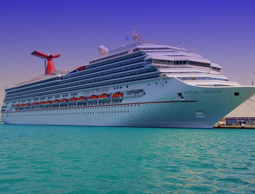 Carnival-Freedom-Cruise-Ship-CREATIVE-COMMONS