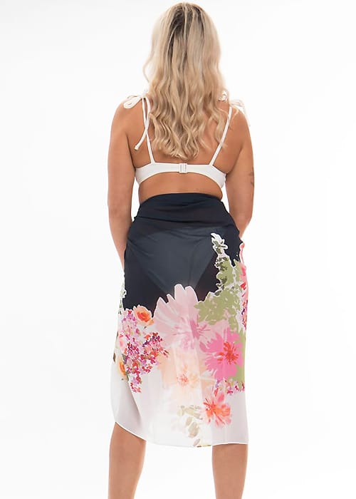 Pia Rossini Santos Sarong image